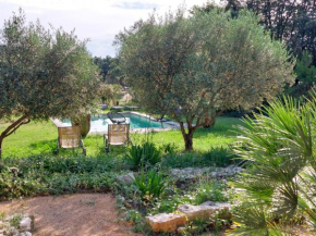 AU CLOS DU PRESSOIR sauna spa et piscine au coeur d'un vignoble